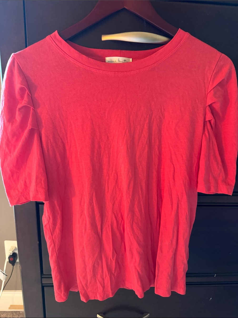 nine britton Red ruffle sleeve Crewneck Tee